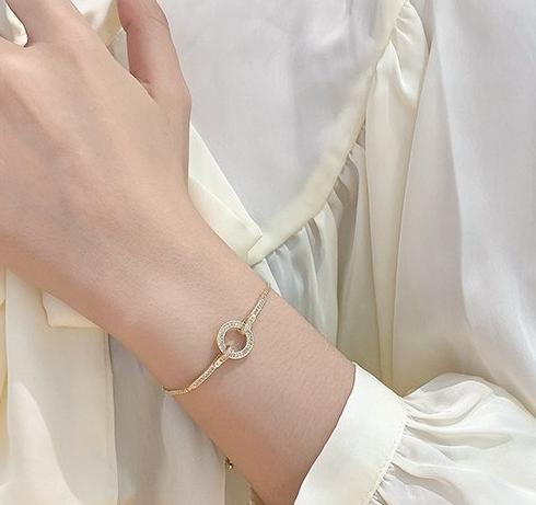 Golden Zircon Adjustable Bracelet for Women - High-End Minimalist Design, Korean Style, Celebrity-Favorite Couple Friendship Bracelet