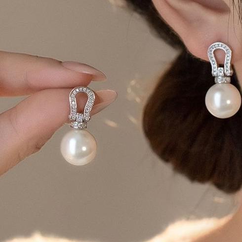 Elegant Horseshoe Buckle Pearl and Zircon Earrings for Women - Luxurious, Unique, and High-End Fashion Statement