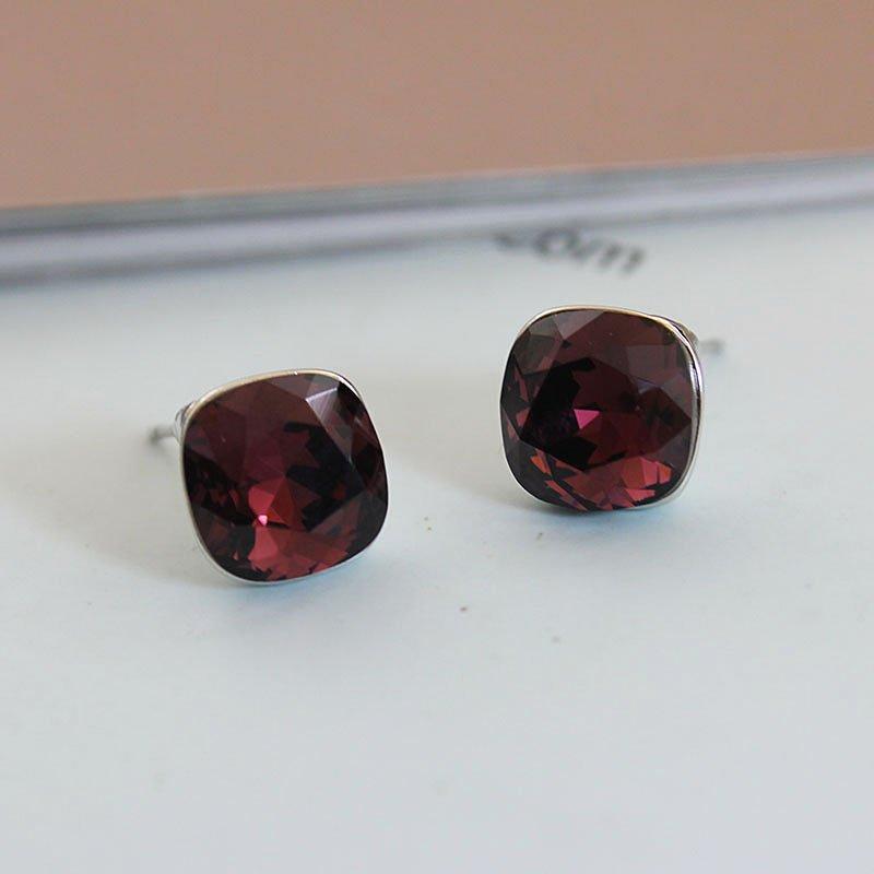 Bila exquisite, simple, versatile, high-end crystal anti allergy earrings, female super fairy OL temperament earrings, trendy