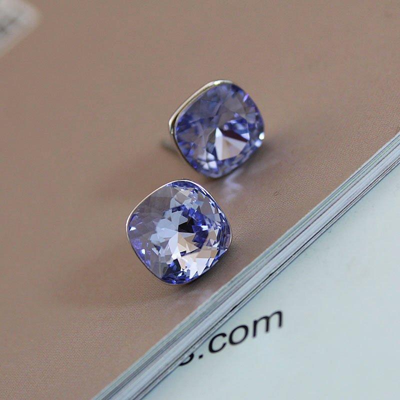 Bila exquisite, simple, versatile, high-end crystal anti allergy earrings, female super fairy OL temperament earrings, trendy