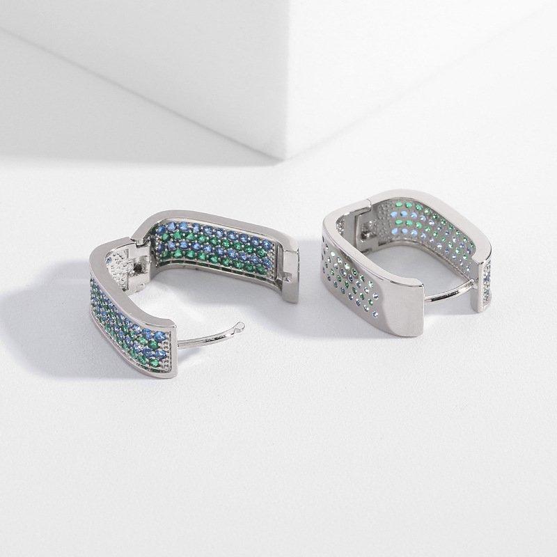 Light luxury style high-end earrings from South Korea, new geometric simple and versatile, micro inlaid with zirconium three-dimensional square earrings and ear buckles
