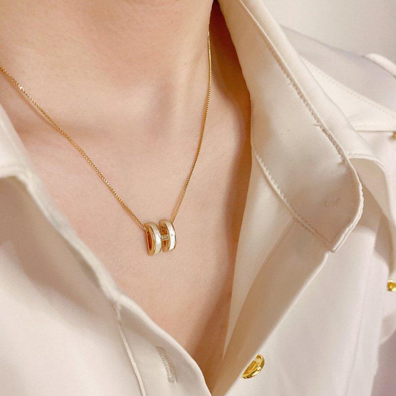 Natural Beimu H-letter necklace earrings for women, elegant temperament, versatile collarbone chain for women, niche, light luxury two-piece set
