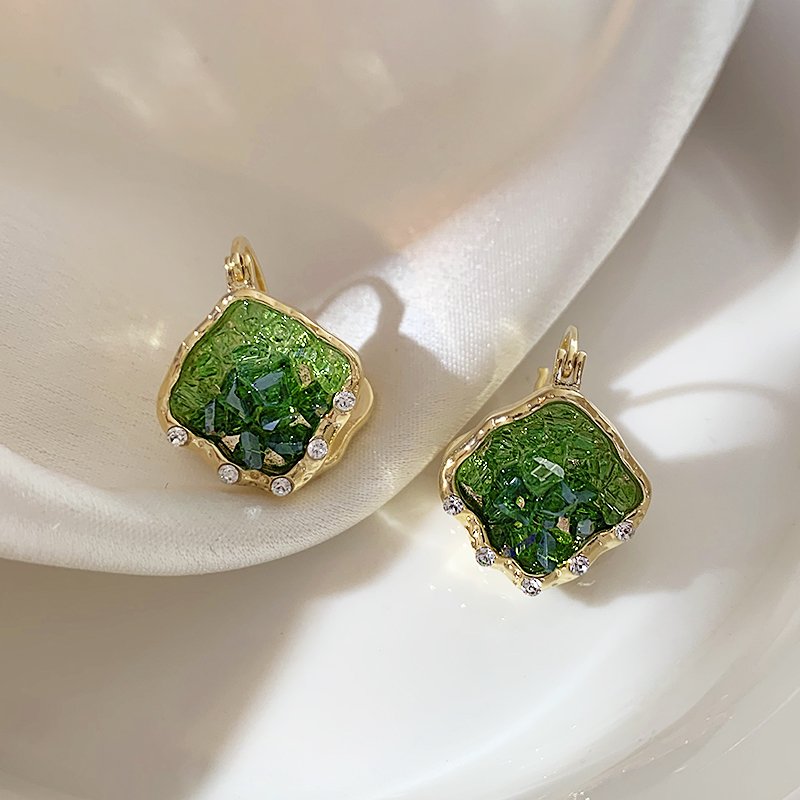 Green Diamond-Studded Crystal Earrings for Women - 2025 New Popular Unique Light Luxury High-End Temperament Jewelry