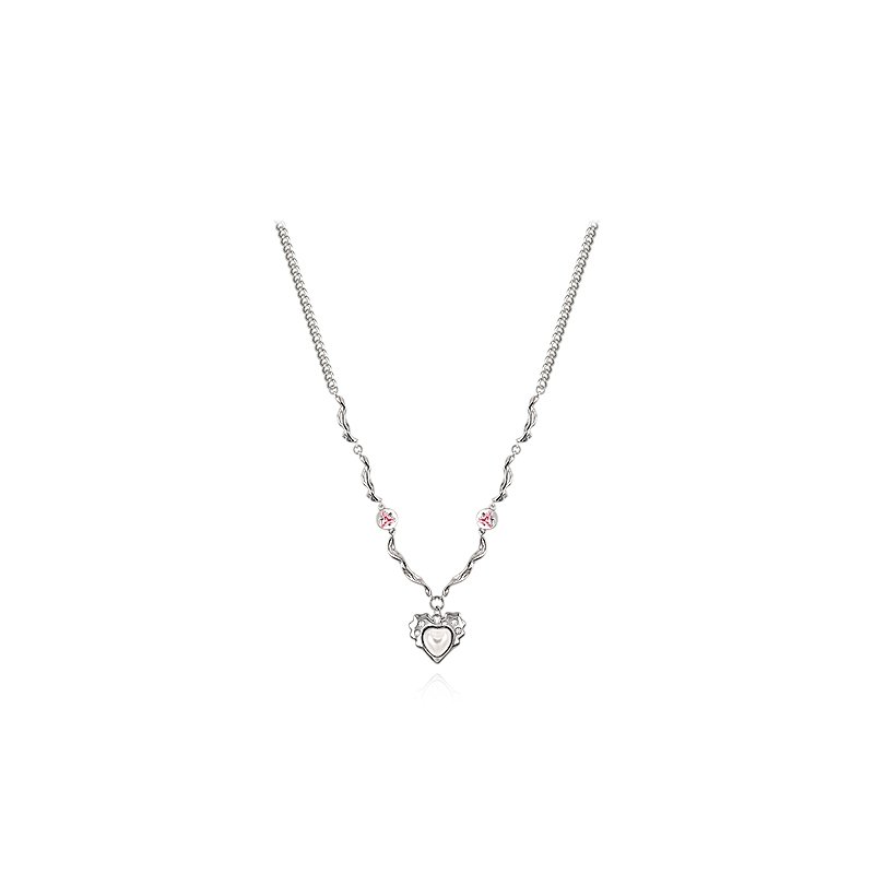 Original Peach Heart Pearl Necklace for Women, Light Luxury, niche 2024 new popular necklace, collarbone chain pendant