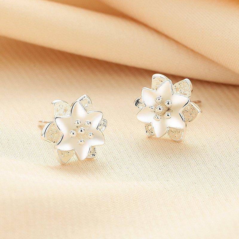 Elegant Mountain Camellia Earstuds: Feminine, Fashionable, Light Luxury High-End Earrings