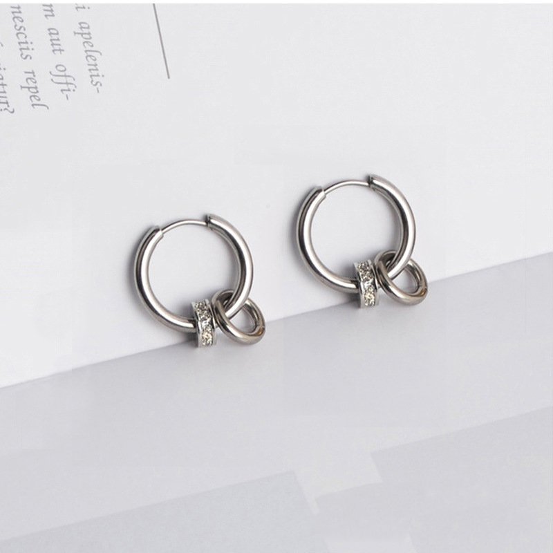 Earrings for men and women, fashionable with hanging diamond earrings, round earrings, internet famous, Taobao, fast selling, currency source, titanium steel earrings, accessories