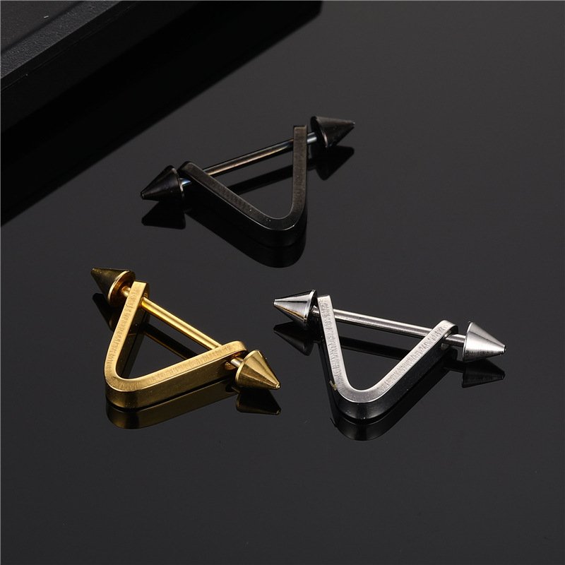 Korean version V-shaped ear buckle men's trendy earrings titanium steel simple personality triangle street Korean version ear rings punk earrings